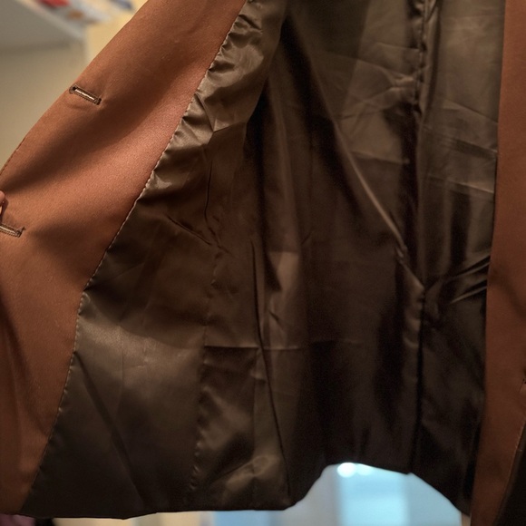 Black-and-Brown Classic Tailored Blazer - Picture 6 of 7